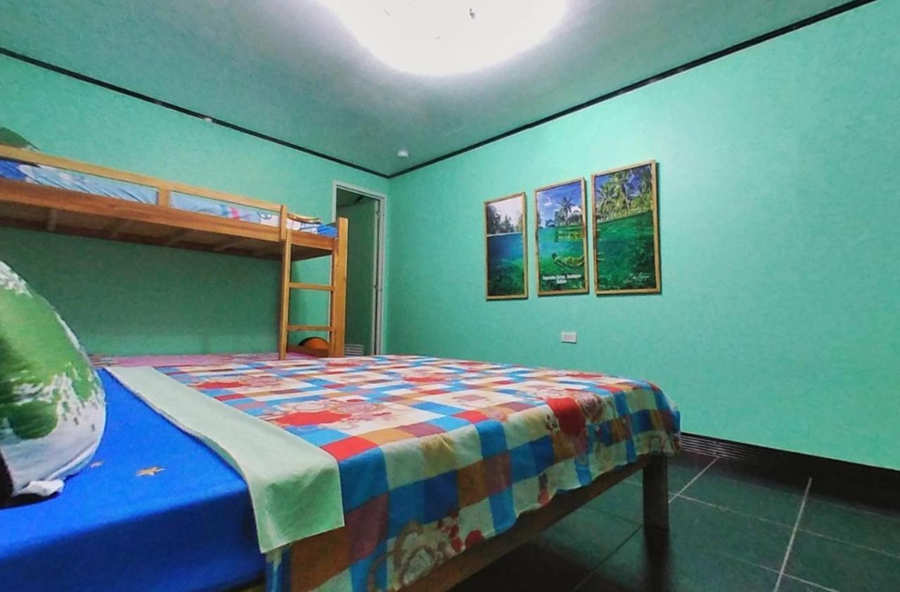 House Of Tamse Laagans ' Inn Badian Kültér fotó